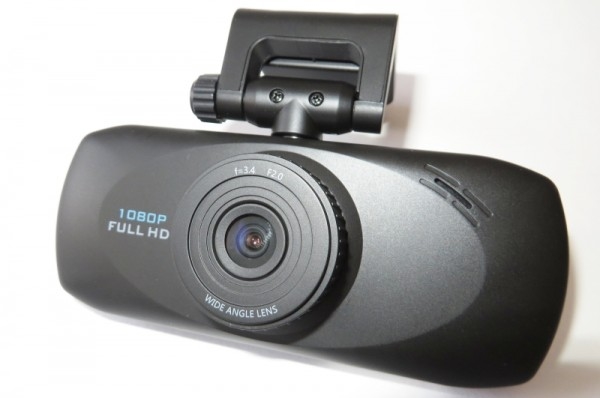 Видеорегистратор AutoExpert DVR-810 Видеорегистратор AutoExpert DVR-810