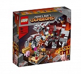 Картинка Конструктор LEGO Minecraft Битва за красную пыль (21163)
